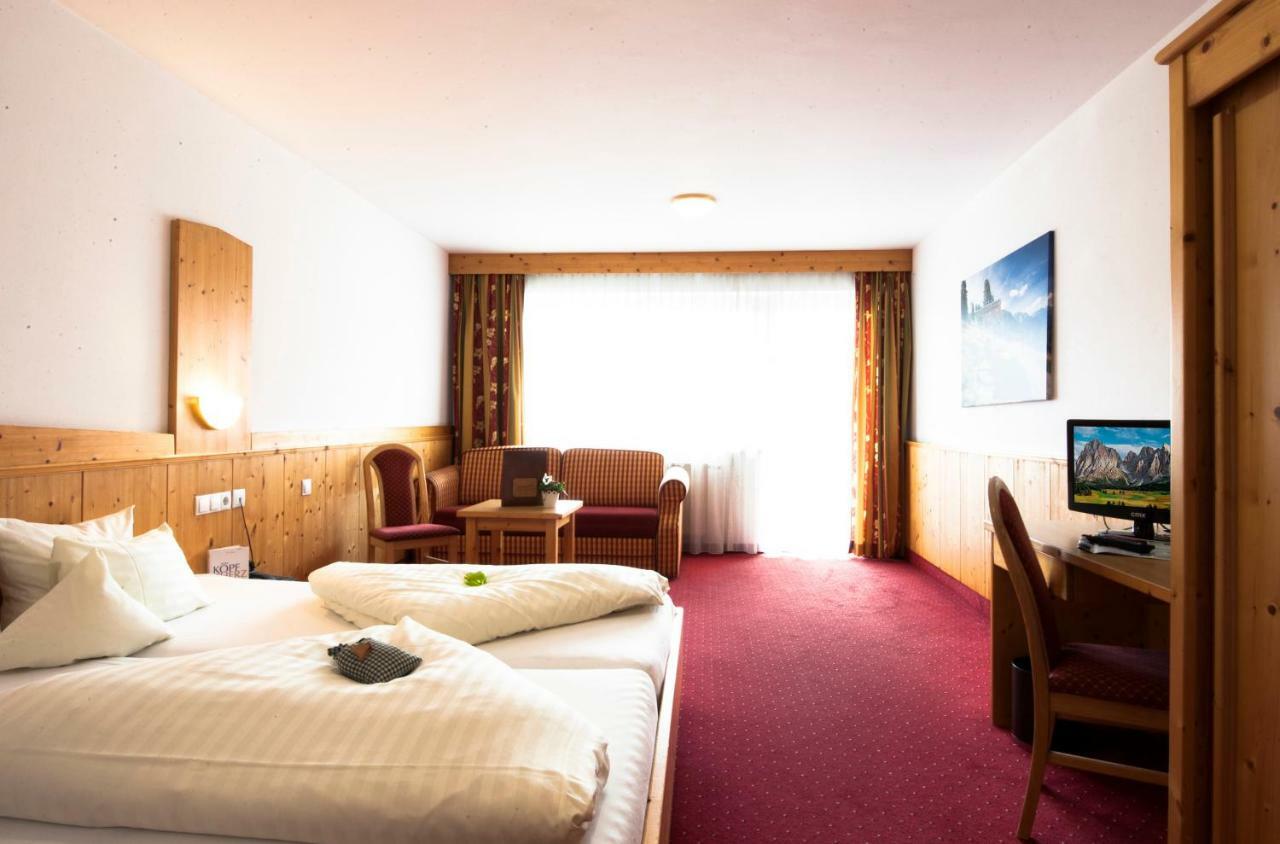 Hotel Alpina ALL INKLUSIVE Wenns Esterno foto